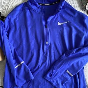 Nike athletic top
